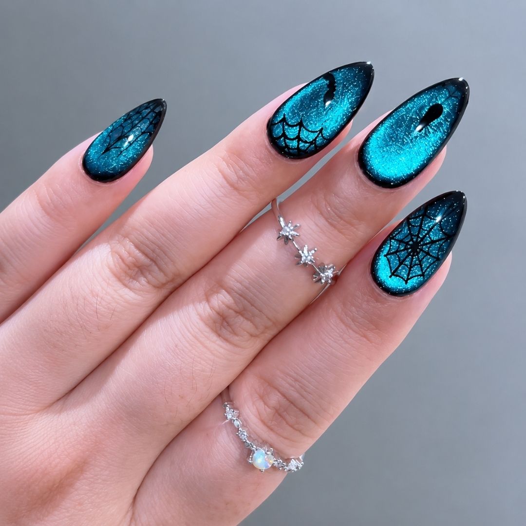 Shine Muse Cat Eye Spooky Almond Press On Nails
