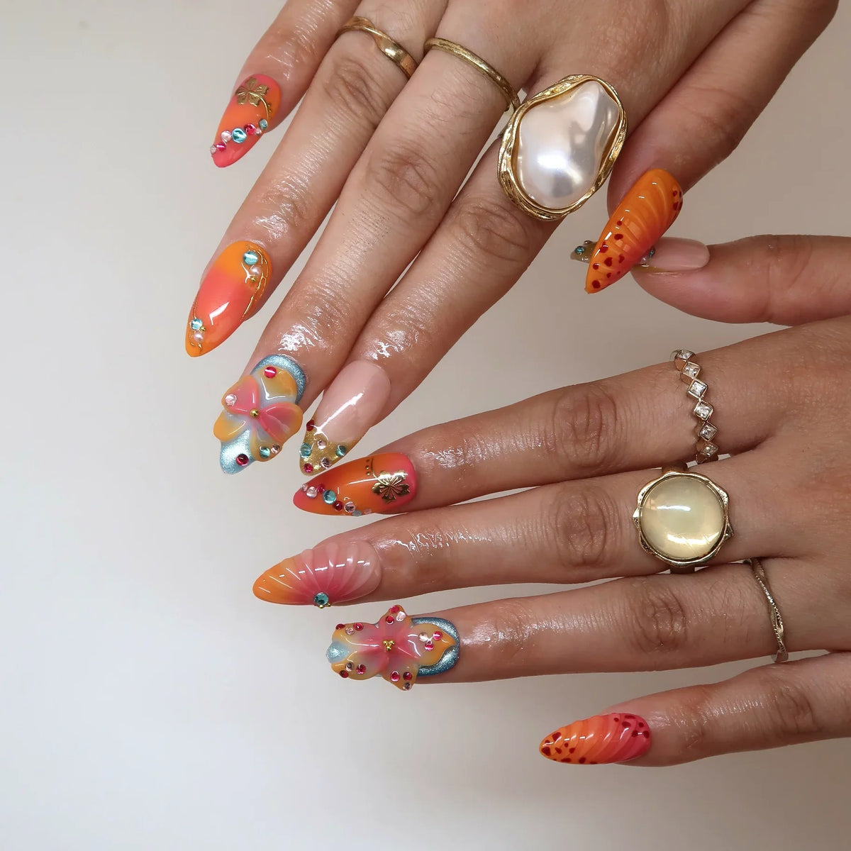 Aloha Kiss Chrome Fresh Almond Press On Nails