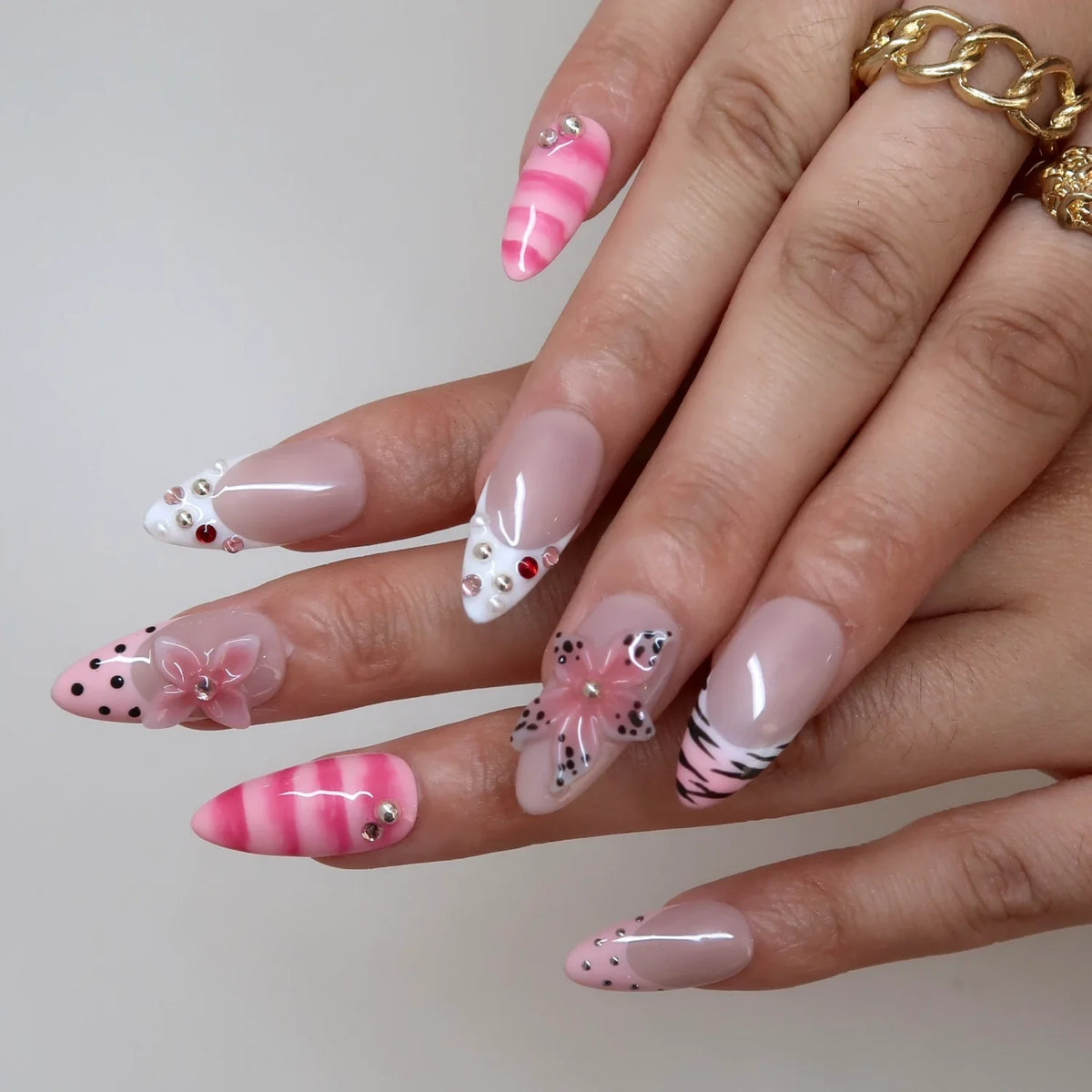 Candy Kiss Aura Fresh Almond Press On Nails