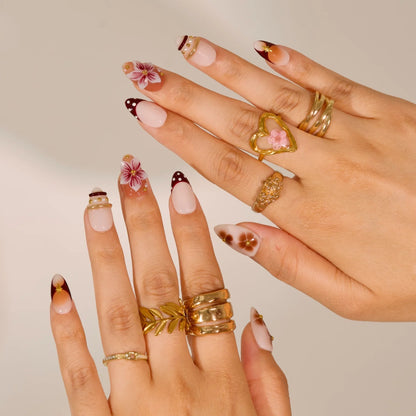 Glam Queen Chrome Fresh Almond Press On Nails