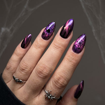 Purple Widow Cat-Eye Spiderweb Almond Press On Nails