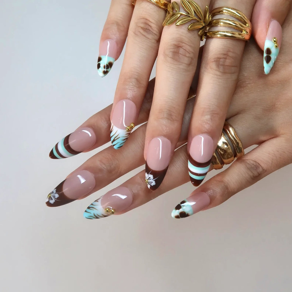 Mint To Be French Fresh Almond Press On Nails