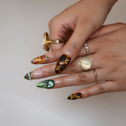 Safari Chrome Fresh Almond Press On Nails