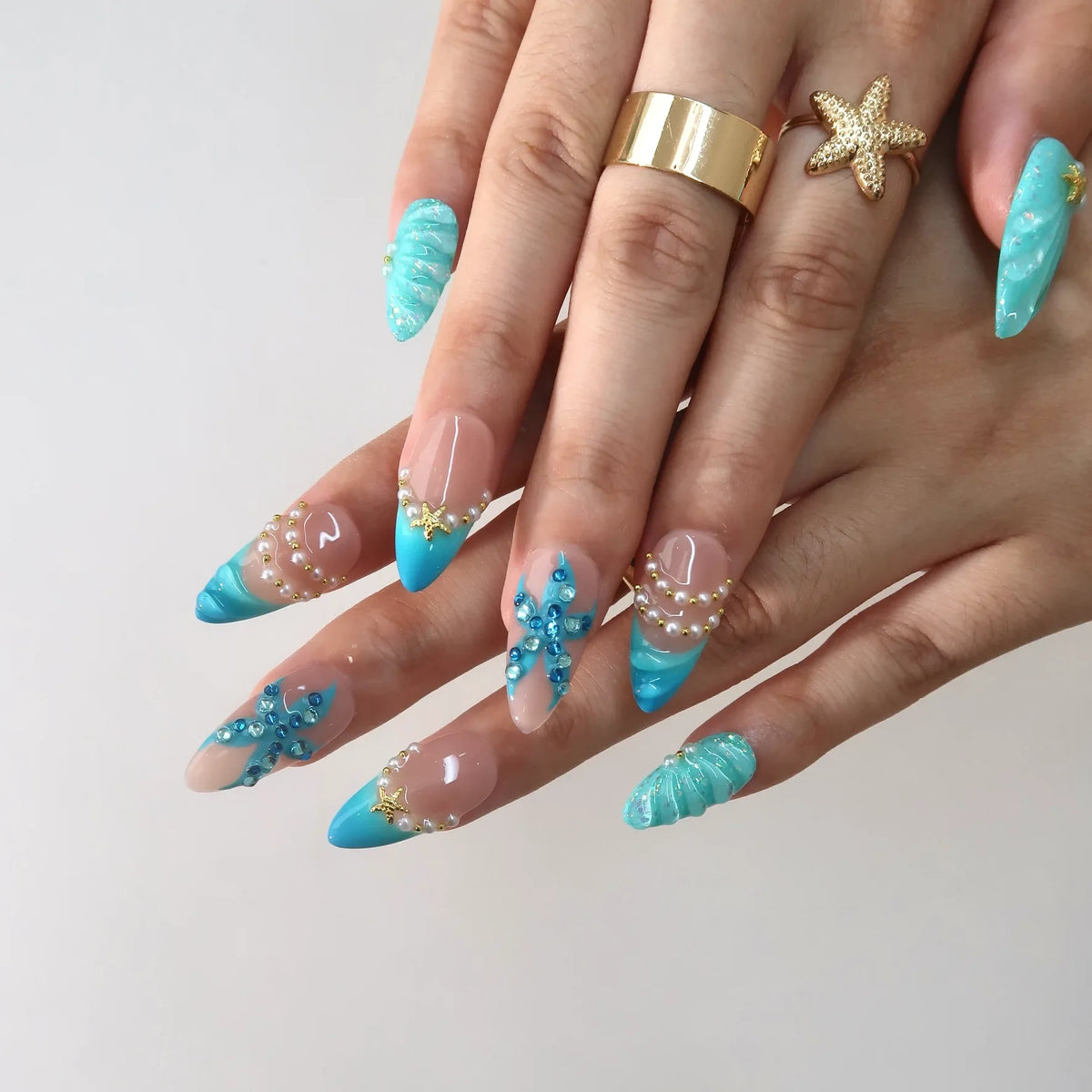 Sea Mood Chrome Fresh Almond Press On Nails
