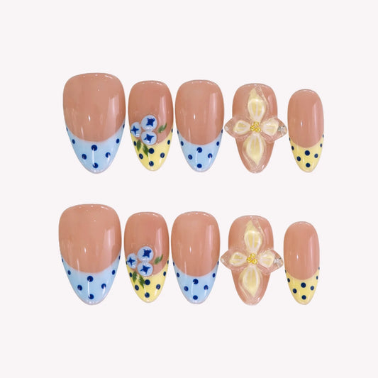 Sunday Picnic French Fresh Almond Press On Nails