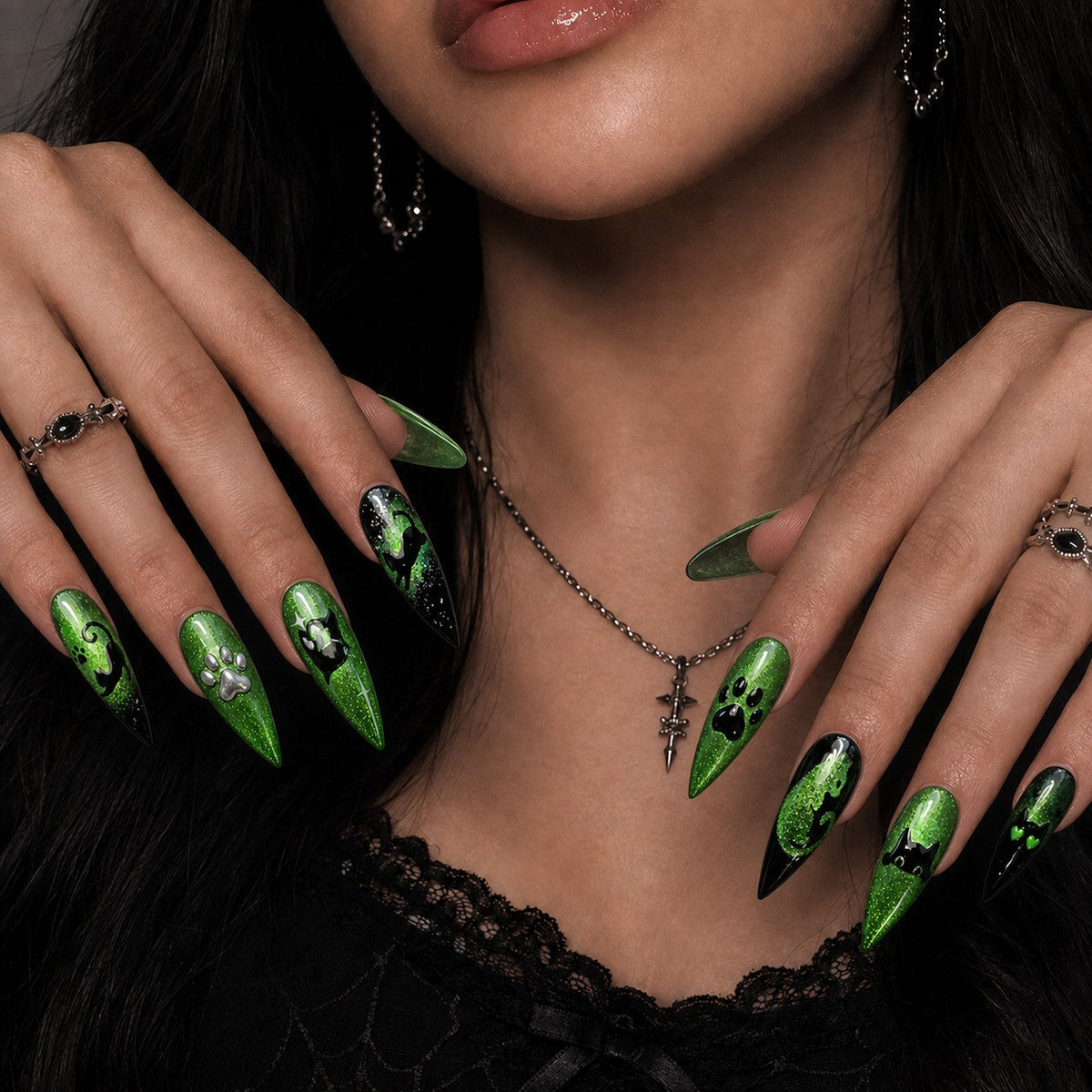 Emerald Familiar Cat Eye Spooky Stiletto Press On Nails